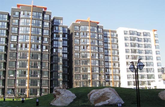 SABIC Innovative Plastics’ Geloy XTW Resin provides exceptional good looks, weatherability, and performance for Zhongcai’s Window Profiles