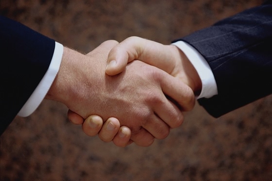 Oqema and Leuna-Tenside start distribution partnership