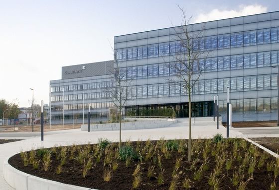 Clariant reduces its stake in Stahl