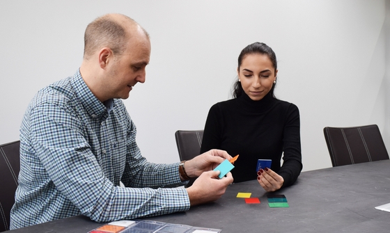 Gabriel-Chemie presents PCR colours