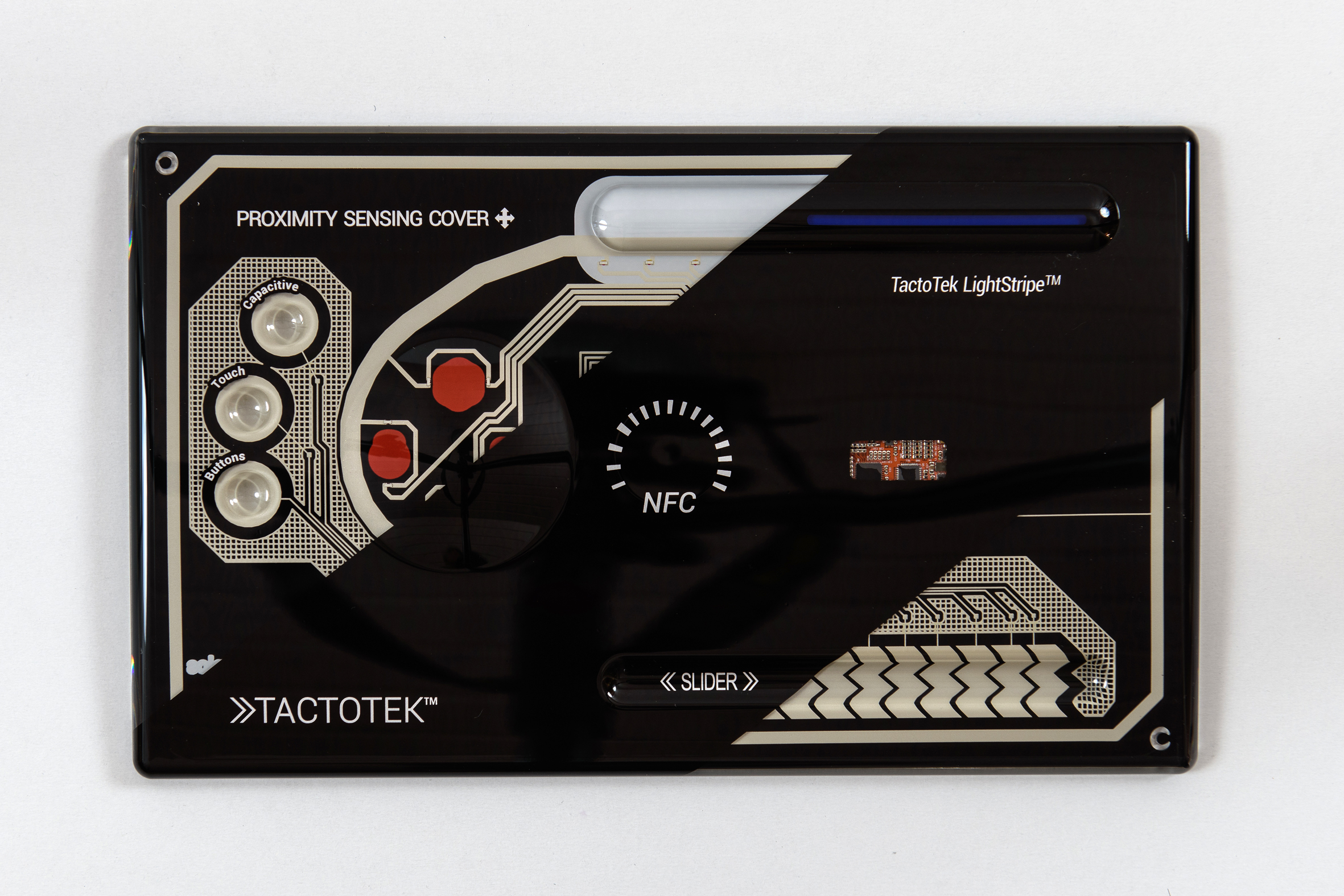 pic-1-proell-tactotek-functional-imd-panel-on-2