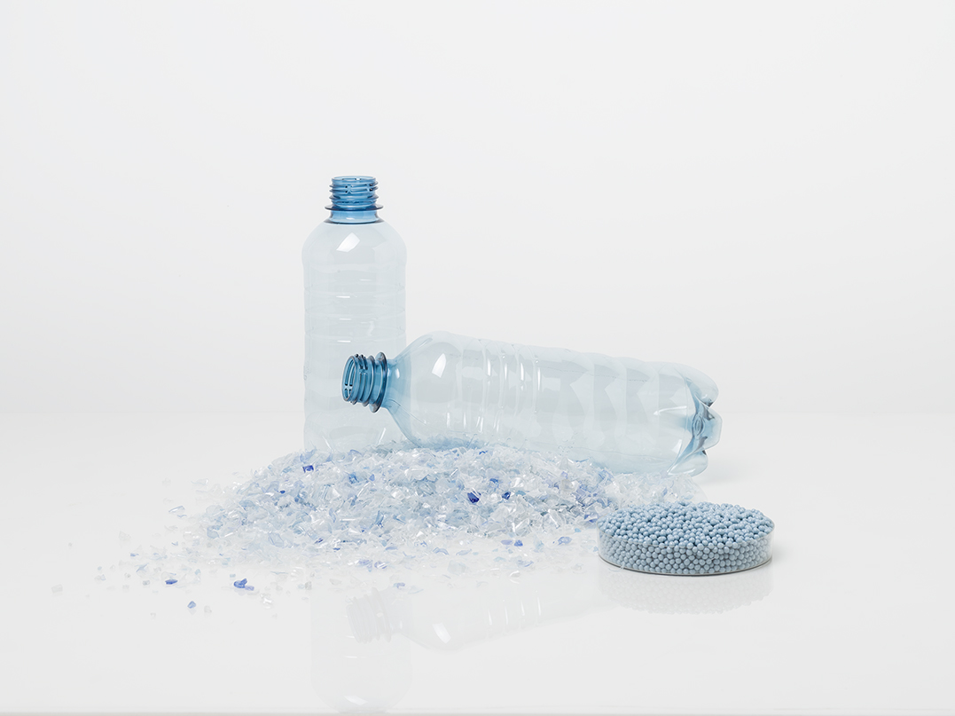 100-percent-rpet-bottles-72dpi
