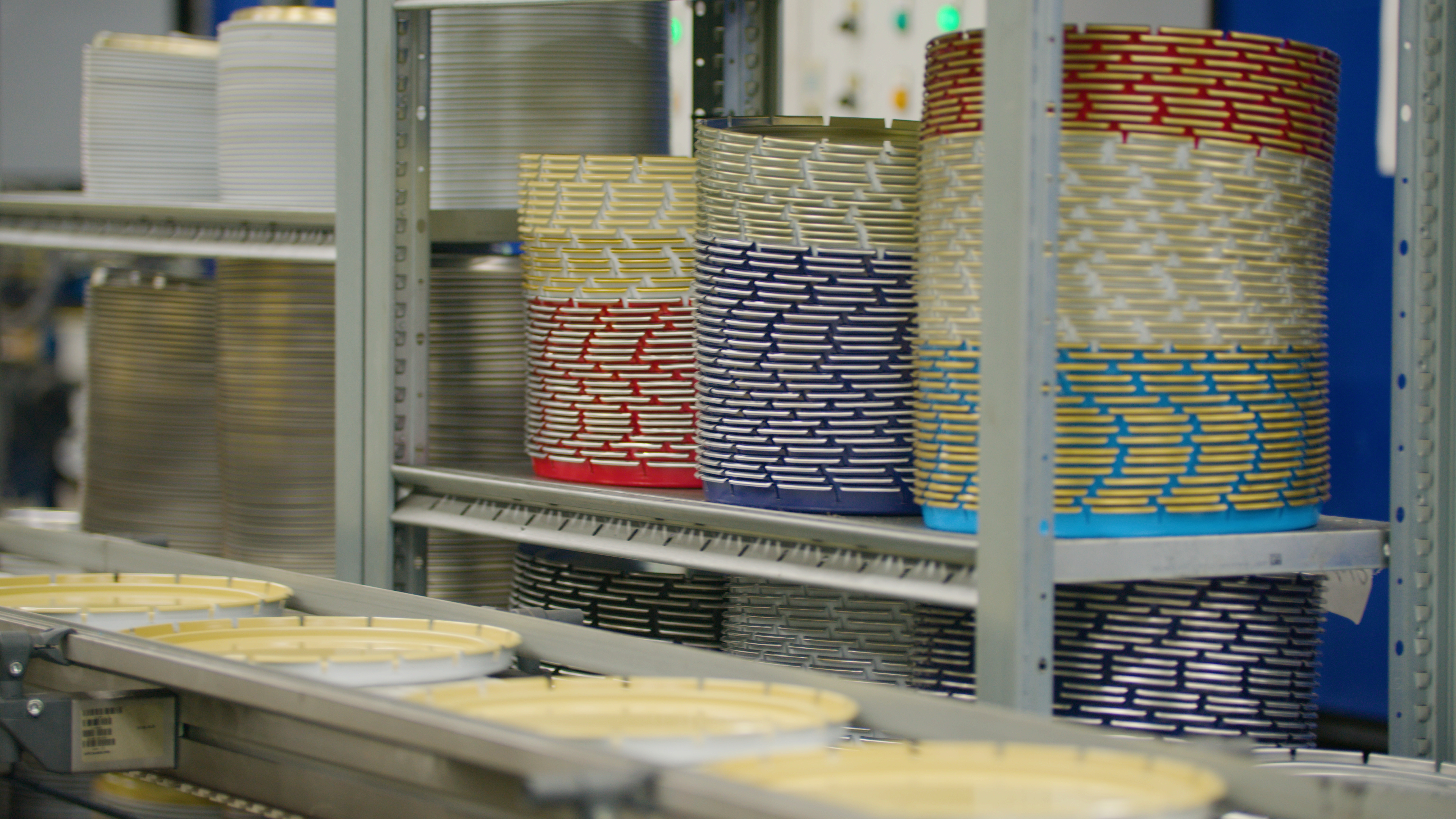 Henkel Adhesive Technologies is introducing a new generation of its Darex COV sealants. The formulations do not contain phthalate-based plasticizers and ensure the reliable sealing of metal packaging with improved health and environmental credentials. (Ph