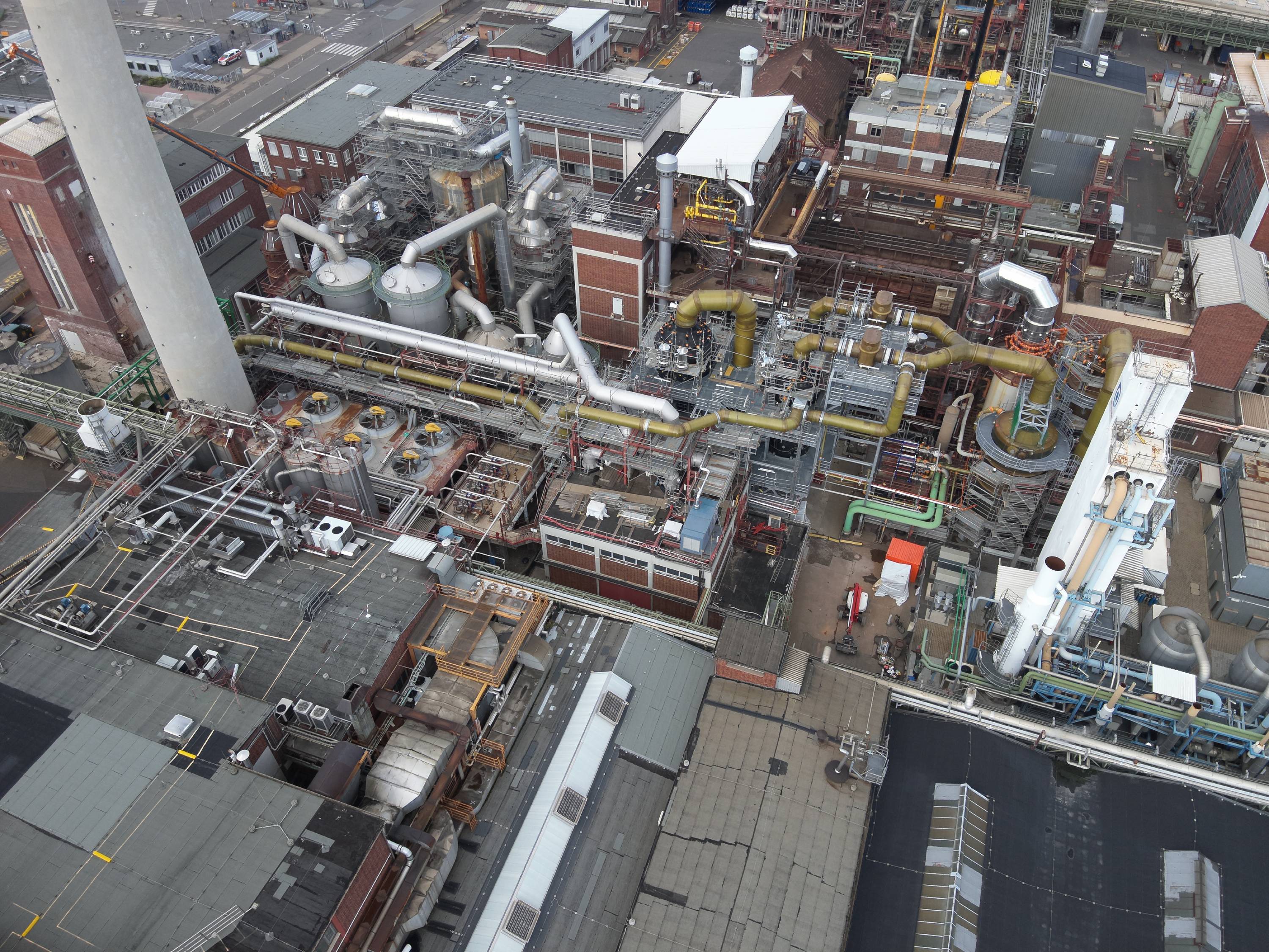 The sulfuric acid plant makes a significant contribution to strengthening the regional supply of MMA.