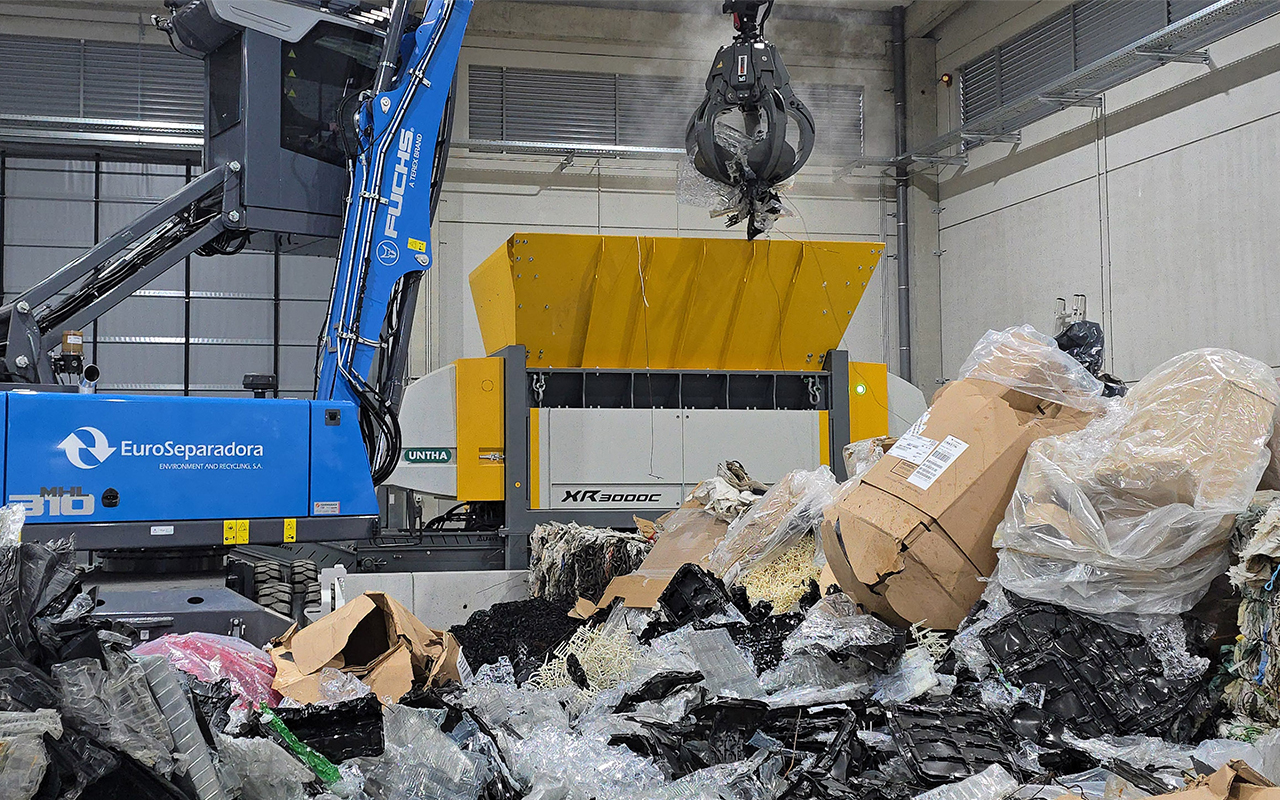 Euro Separadora processes C&I waste into RDF with Untha XR3000C
