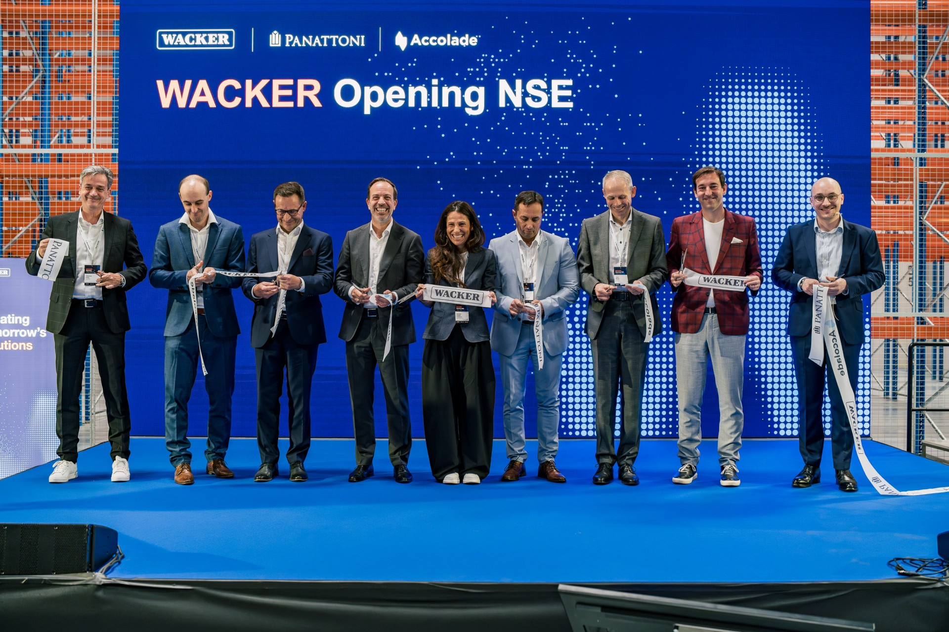 Opening of the new silicone production site in Karlovy Vary, from left: Head of Operations Silicones at Wacker Thomas Frey, Commercial Director at Panattoni Jiří Zita, Operations Manager at Wacker Karlovy Vary Robert Smutný, Wacker Executive Board member