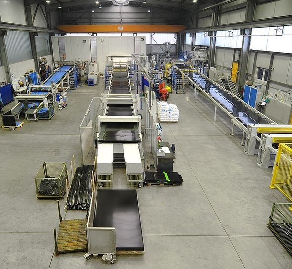 Fast roll change brings flexibility to sheet production 