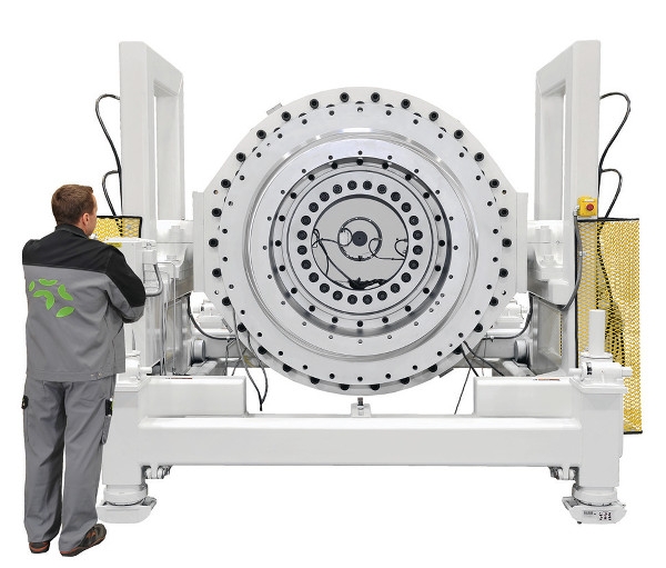 Large diameter pipe extrusion lines from battenfeld-cincinnati