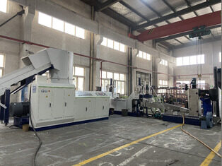 Cascade extruder wit