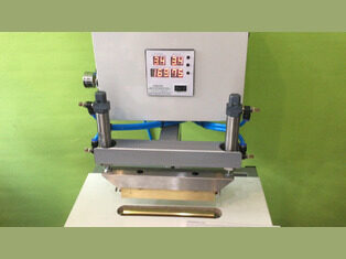 Welder for tests wit