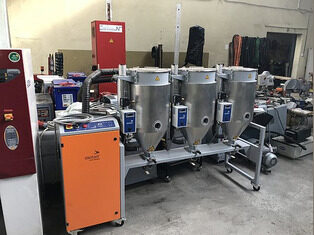 Plastic dryer -...