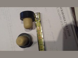 Bottle stoppers