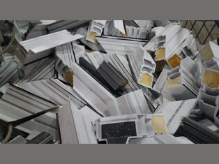 PVC window profile w