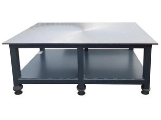 Workbenches from Tec