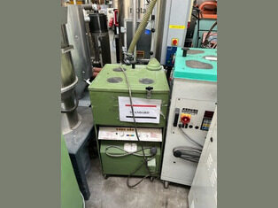 Plastic dryer -...