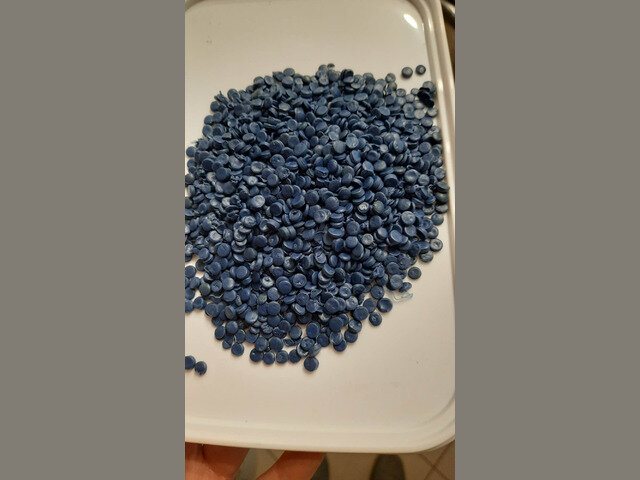Blue PP regranulate