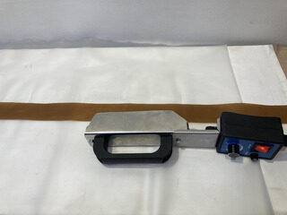 Manual heat sealer