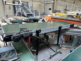 Straight conveyor be