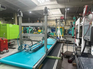 Straight conveyor be