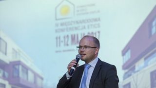 An interview with Ralf Pa