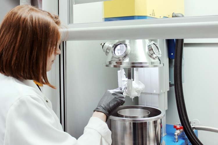 Wacker's laboratory in Moscow