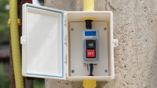 Albis distributes new hal