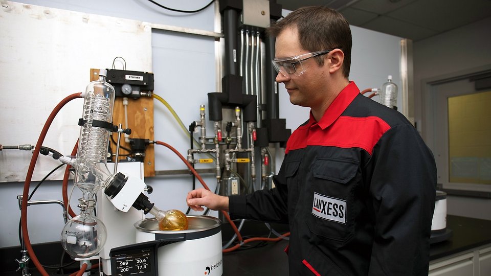 New friction modifier from Lanxess