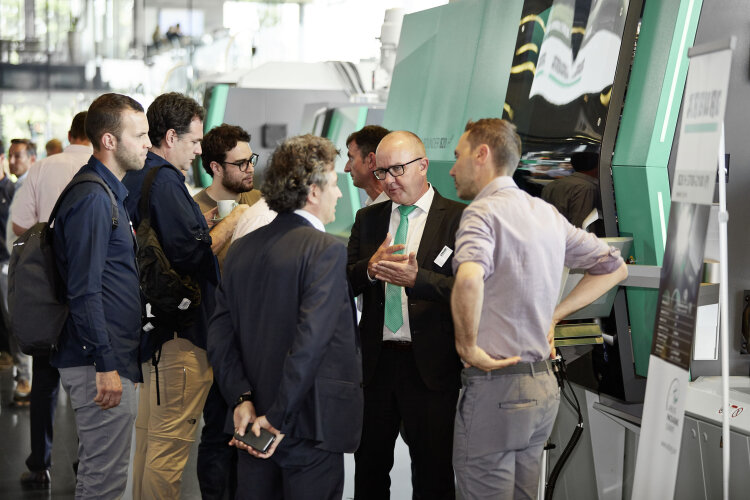 arburg-168312-packaging-summit-2019