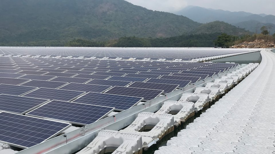BASF light stabilizers increase lifespan of floating solar panel systems