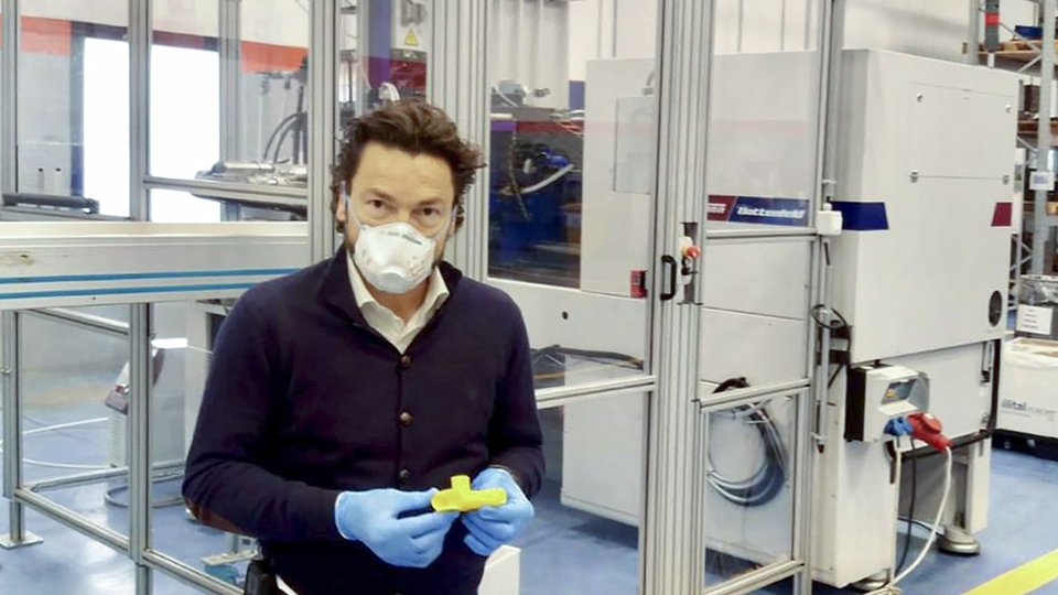 Valves for respiratory masks produced on a machine from Wittmann Battenfeld