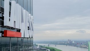 On course: Lanxess confir