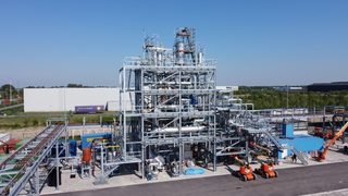 Oil from plastic waste