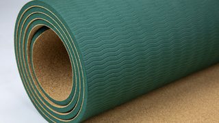 Yoloha Brings Eco-Conscio