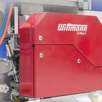 Wittmann demonstrates...