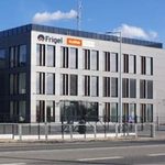Negri Bossi signs agency...