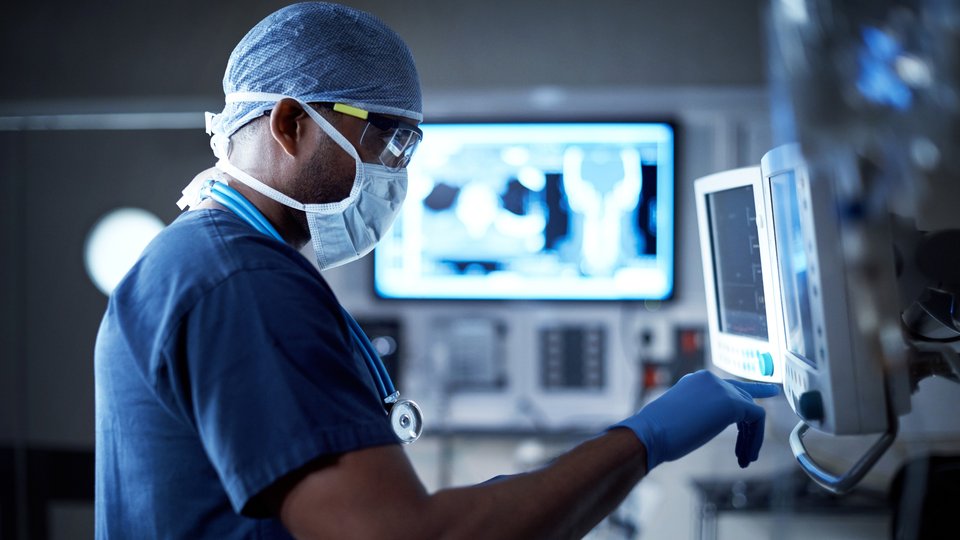 Solvay partners with Mitsubishi Chemical Advanced Materials to recycle end-of-life medical components