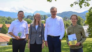 The Brückner Group and Ki