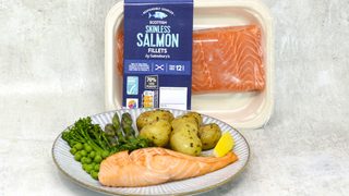Sainsbury's reduces plast