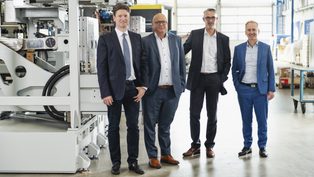  Management change at Bek
