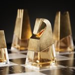Avance and Rosae win at...