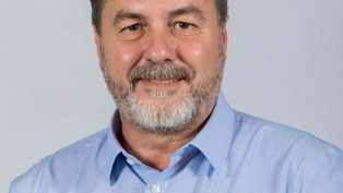 ENGEL strengthens its dir