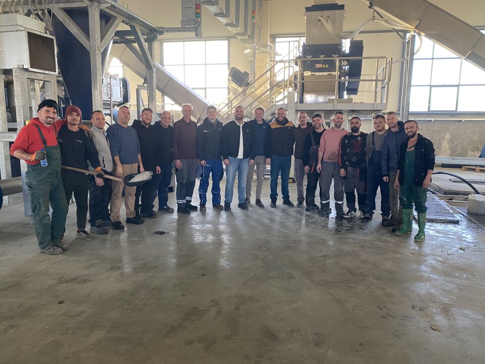Thanks to its long-standing partnership with Lindner Washtech, Plastika Kosovo achieved a technologically sound restart of its recycling operations in a remarkably short time following the major fire. The new plant is designed for double the recycling capacity, at consistently high output quality