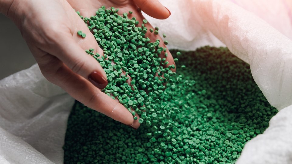 PPWR deadline brings new duties for plastics companies