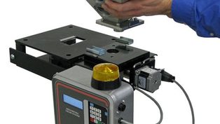 Low-cost gravimetric feed