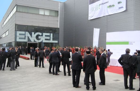 100 million euros in Asia – capacity in Shanghai doubled