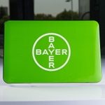 Reinforced polycarbonate...