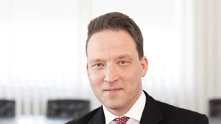 Axel C. Heitmann leaves L