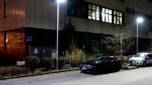 Energy-efficient street l