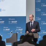 BASF increases earnings...